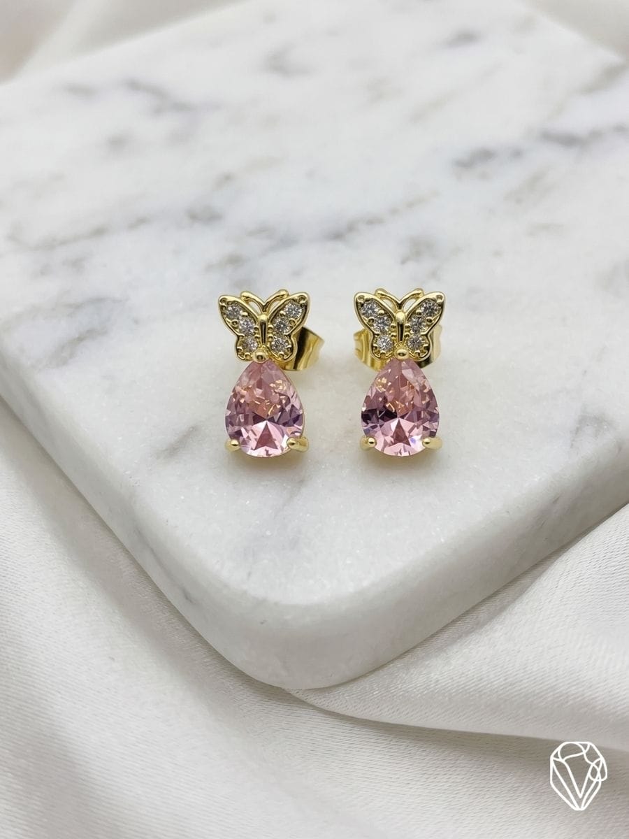 Aretes Mariposa con Gota Rosa — Oro Laminado Americano | Varelis