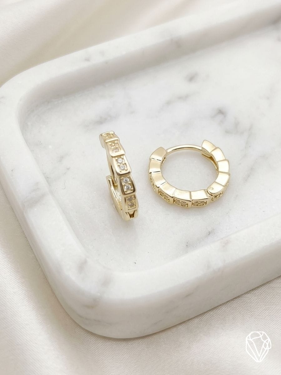 Aretes Argolla Marfil — Oro Laminado Americano | Varelis