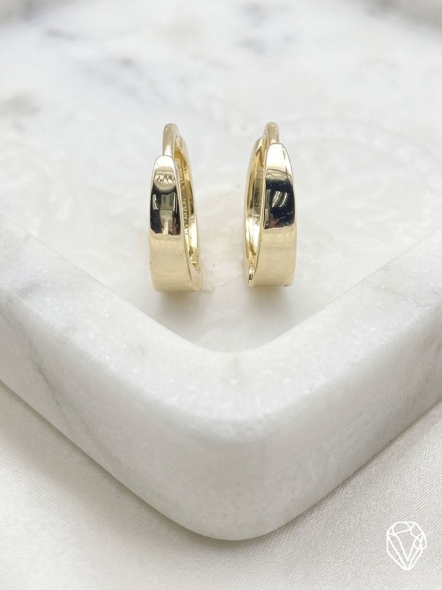 Aretes Argolla Lisa — Oro Laminado Americano | Varelis